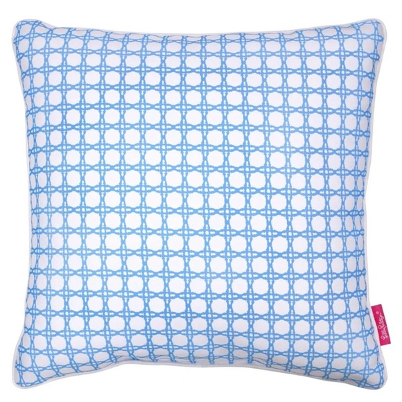 Lilly P. Reversible Pillow! - Picture 2 of 5